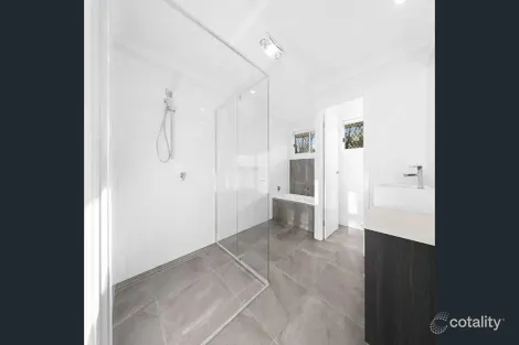 Property photo of 1 Alkira Way Worongary QLD 4213