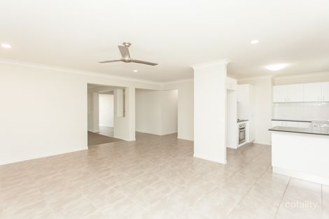 Property photo of 63 Whitehaven Drive Blacks Beach QLD 4740
