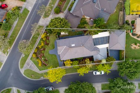 Property photo of 1 Brent Close Berwick VIC 3806