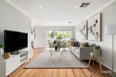 Property photo of 33 Highland Boulevard Ringwood VIC 3134