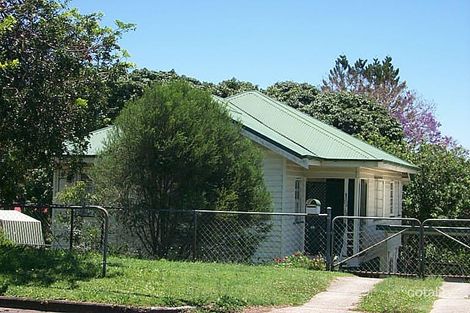 25 Crampton St, Keperra, QLD 4054