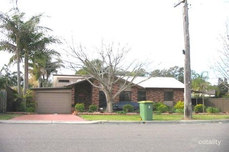 11 Henry Parkes Dr, Berkeley Vale, NSW 2261