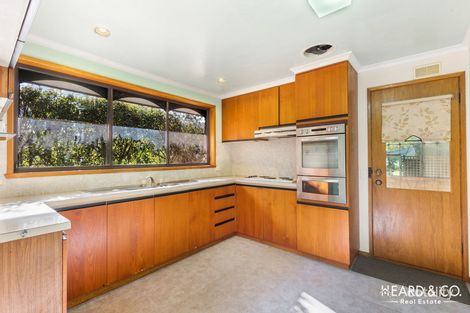 Property photo of 16 The Strand Kennington VIC 3550