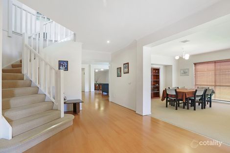 Property photo of 6 Mount Pleasant Drive Mount Waverley VIC 3149