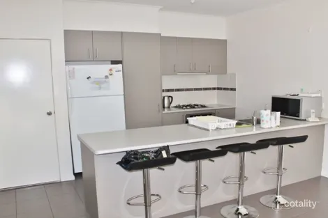 Property photo of 48 Mannavue Boulevard Cranbourne North VIC 3977