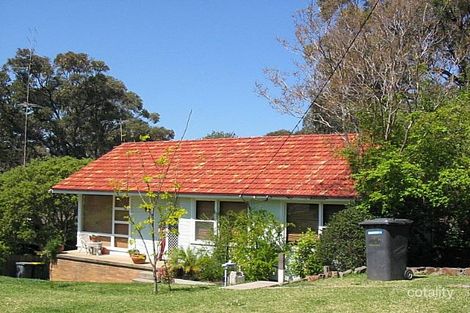 4 Dickinson St, Charlestown, NSW 2290