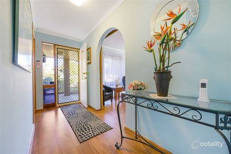 Property photo of 4 Andrew Court Aberfoyle Park SA 5159