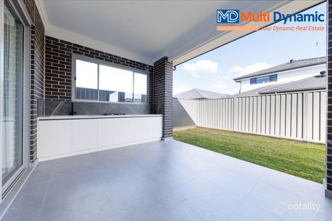 Property photo of 11 Robert Ingham Drive Catherine Field NSW 2557