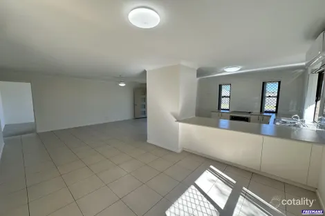 Property photo of 48 Parkside Drive Kingaroy QLD 4610