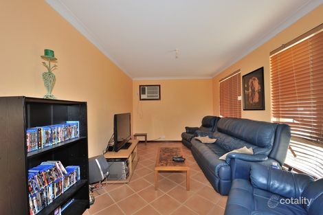 Property photo of 13 Conway Loop Waikiki WA 6169