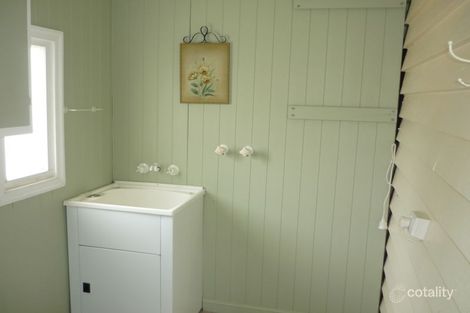 Property photo of 14 Archibald Street Stanthorpe QLD 4380