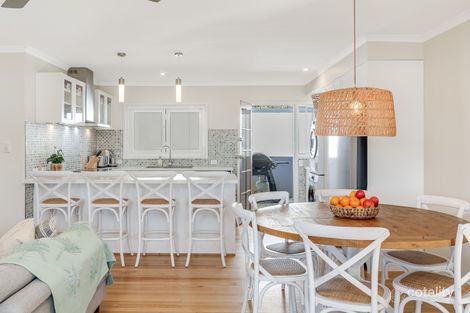 Property photo of 1 Corrong Close Umina Beach NSW 2257