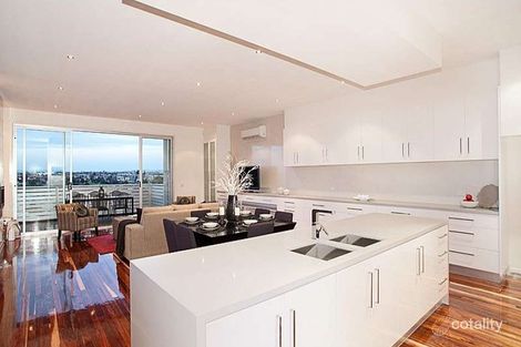 Property photo of 15 The Grand Maribyrnong VIC 3032