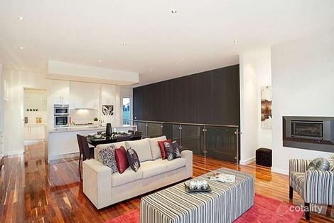 Property photo of 15 The Grand Maribyrnong VIC 3032