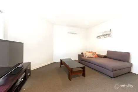 Property photo of 4/8 Damte Place St Albans VIC 3021