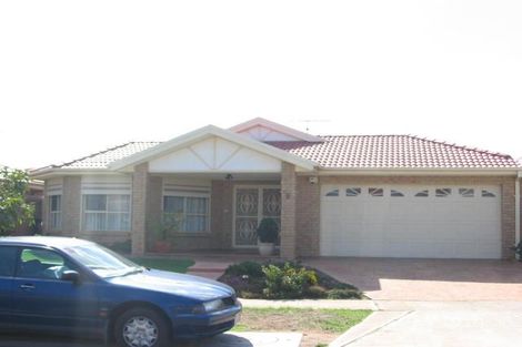 8 Waratah Dr, Altona Meadows, VIC 3028