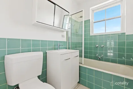 Property photo of 10/647-651 Toorak Road Toorak VIC 3142