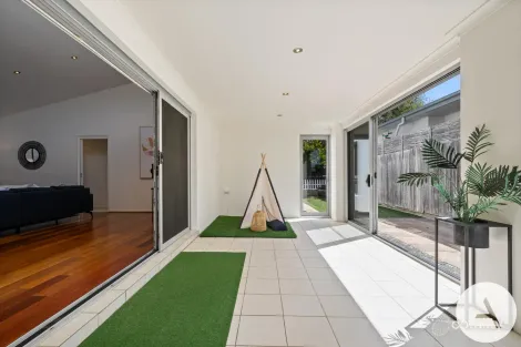 Property photo of 5 Gavin Long Street Franklin ACT 2913