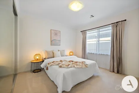 Property photo of 5 Gavin Long Street Franklin ACT 2913