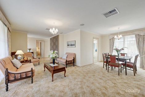 Property photo of 891 Waverley Road Glen Waverley VIC 3150