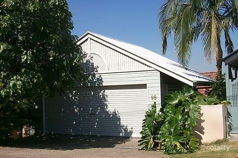 98 Willmington St, Newmarket, QLD 4051
