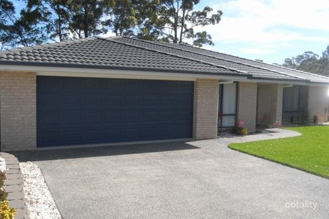 8 Farrell Cl, Bonville, NSW 2450