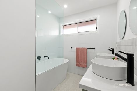 Property photo of 6/66 Pine Street Reservoir VIC 3073