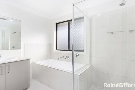 Property photo of 71 Alkira Circuit Horsley NSW 2530