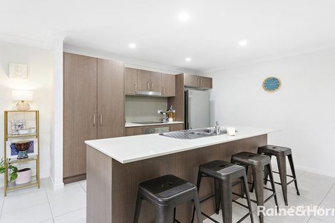Property photo of 71 Alkira Circuit Horsley NSW 2530