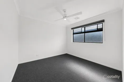 Property photo of 1/51 Ivanhoe Avenue St Albans VIC 3021