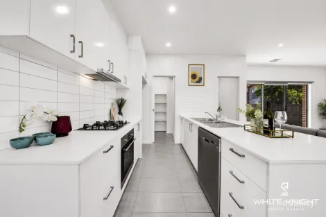 Property photo of 1/51 Ivanhoe Avenue St Albans VIC 3021