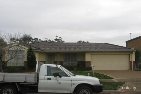 Property photo of 4 Tussock Grove Cairnlea VIC 3023