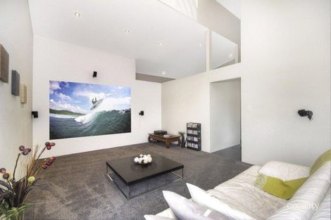 Property photo of 1 Cochrane Road Thirroul NSW 2515