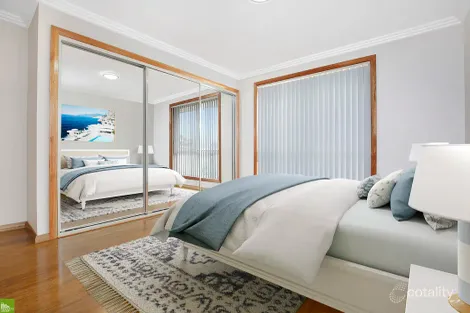 Property photo of 14 Richards Street Unanderra NSW 2526