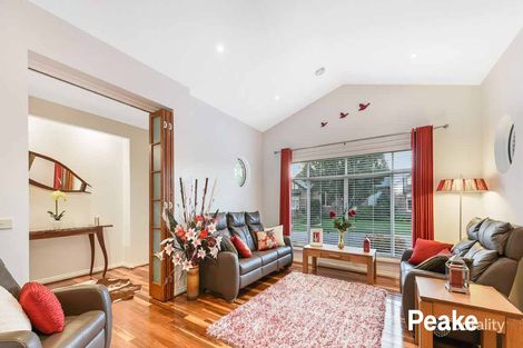Property photo of 16 Astrid Court Berwick VIC 3806