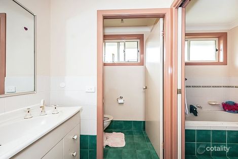 Property photo of 2/32 The Point Drive Port Macquarie NSW 2444