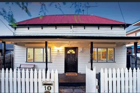 10 Pullar St, Maidstone, VIC 3012