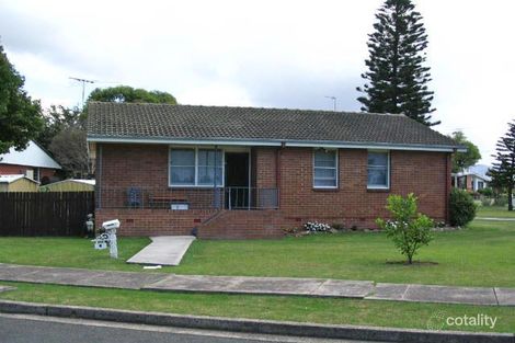 5 Eleebana Cres, Koonawarra, NSW 2530