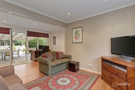 Property photo of 44 Thomson Drive Rosanna VIC 3084