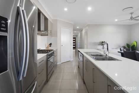 Property photo of 14 Greenvale Crescent Maudsland QLD 4210