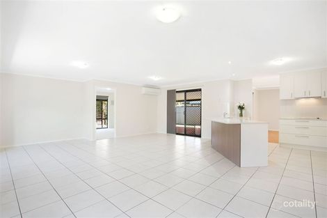 Property photo of 21 Bartok Place Mount Ommaney QLD 4074