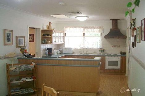 Property photo of 34 Magnolia Way Forrestfield WA 6058