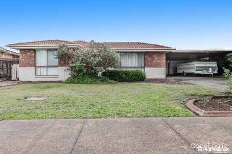 Property photo of 3 Gloucester Way Melton West VIC 3337