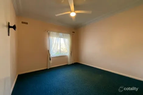 Property photo of 45 Bringagee Street Griffith NSW 2680