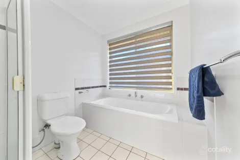 Property photo of 98 Jarrett Street Wyoming NSW 2250