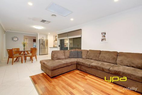 Property photo of 25 Timele Drive Hillside VIC 3037