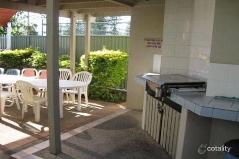 15/13 Montgomery Ave, Main Beach, QLD 4217