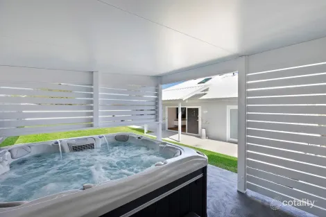 Property photo of 101 Tuggerah Parade Long Jetty NSW 2261