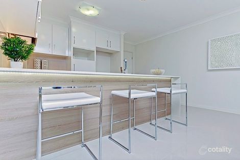 Property photo of 11/20 Amelia Street Coorparoo QLD 4151