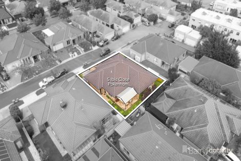Property photo of 5 Ibis Close Pakenham VIC 3810